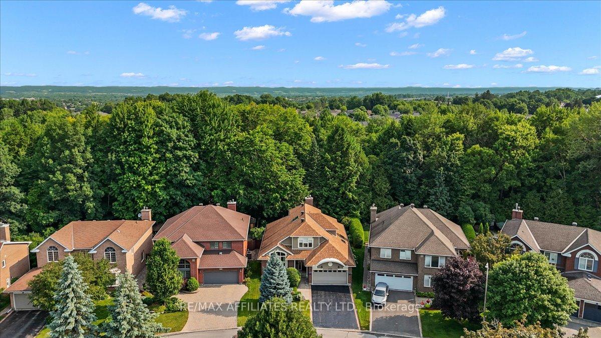 Photo 43 of 1713 Autumn Ridge Drive, Ottawa, Chapel Hill — HOMEH
