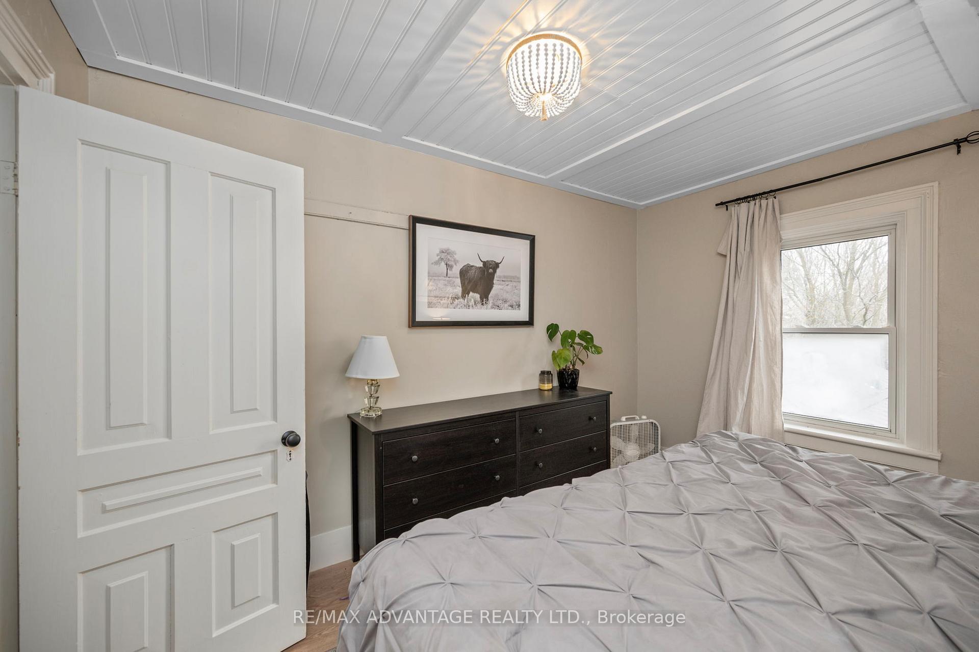Photo 21 of 192 High Street, North Middlesex, Alisa Craig — HOMEH