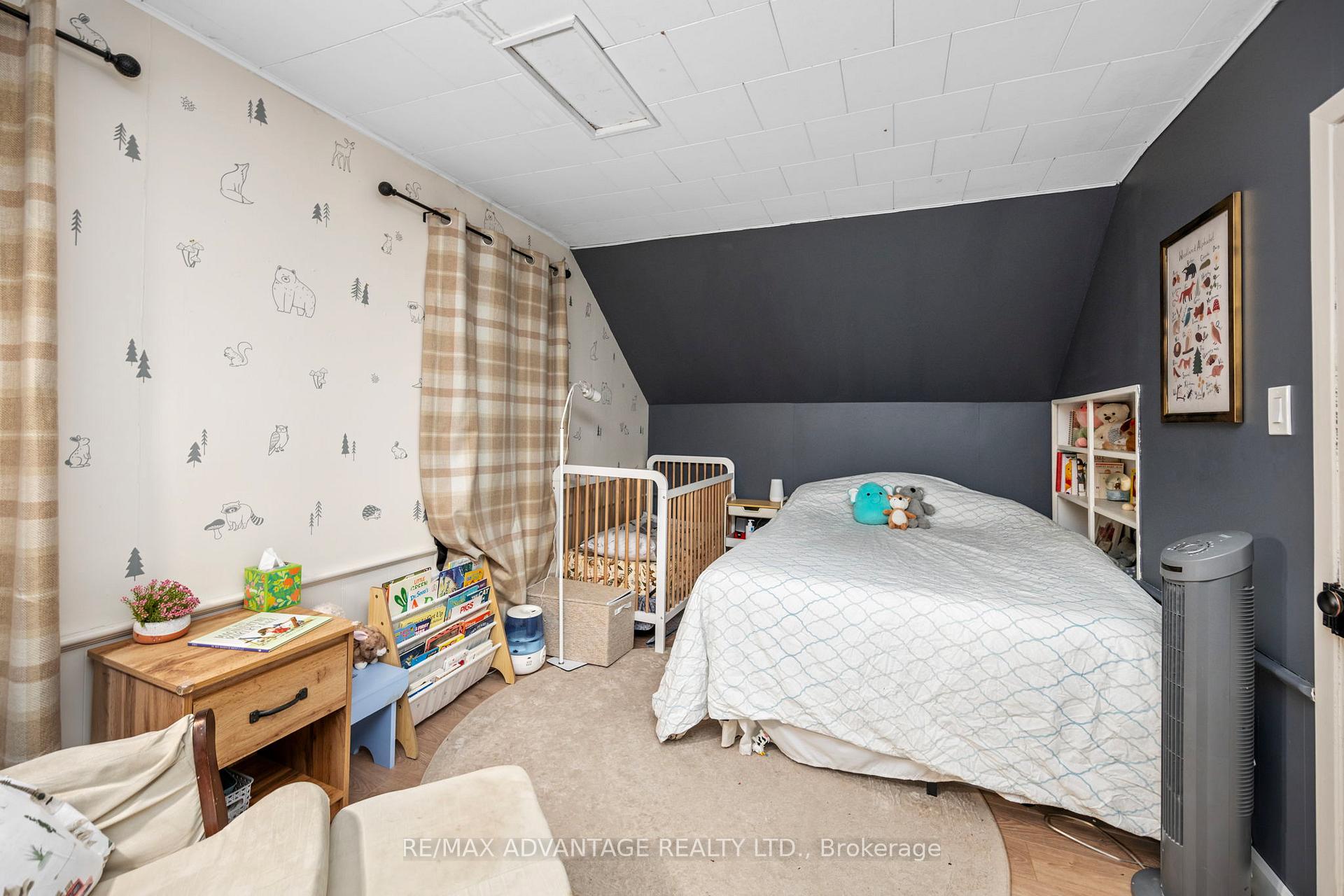 Photo 24 of 192 High Street, North Middlesex, Alisa Craig — HOMEH