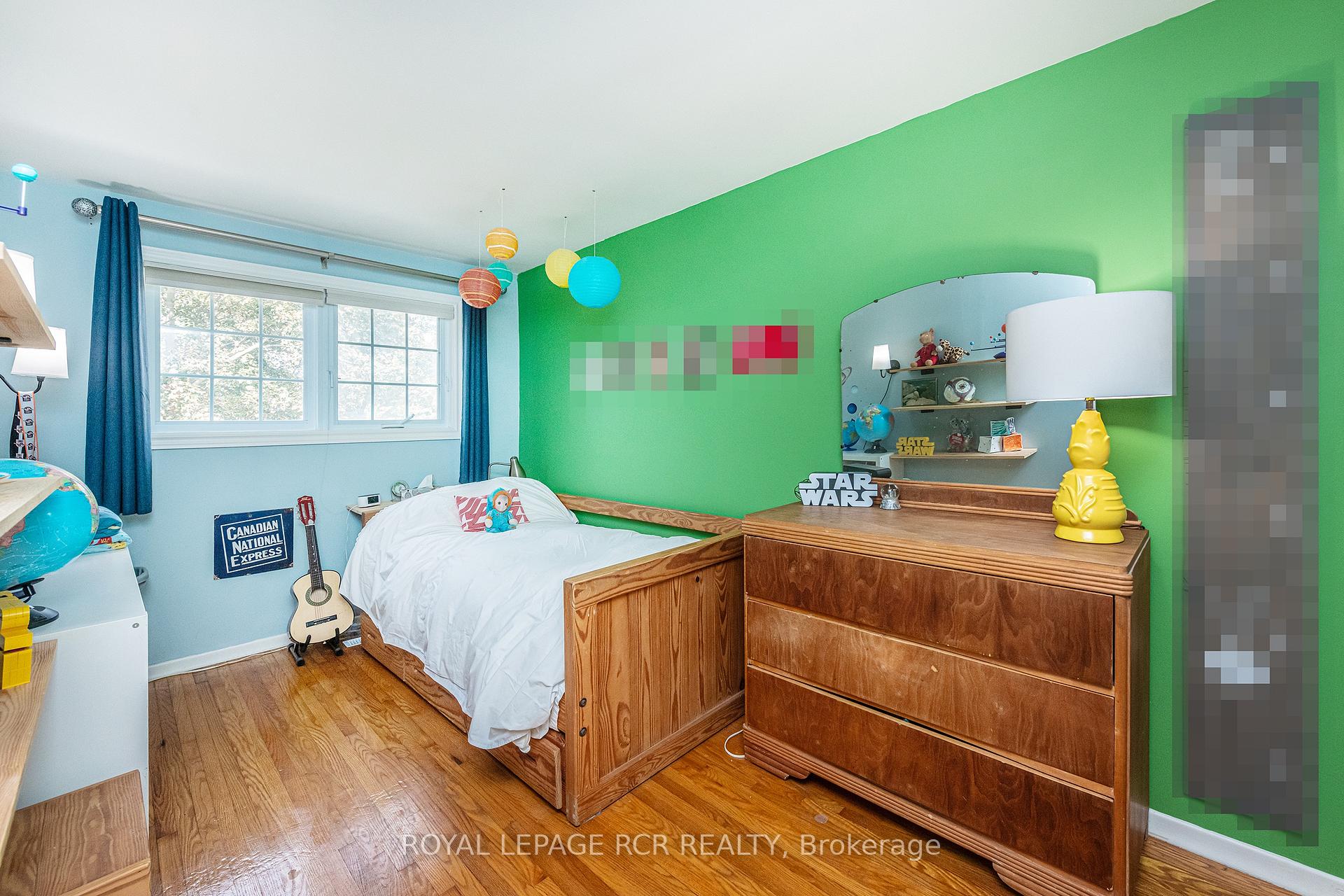 Photo 23 of 19 Carlton Drive, Orangeville — HOMEH