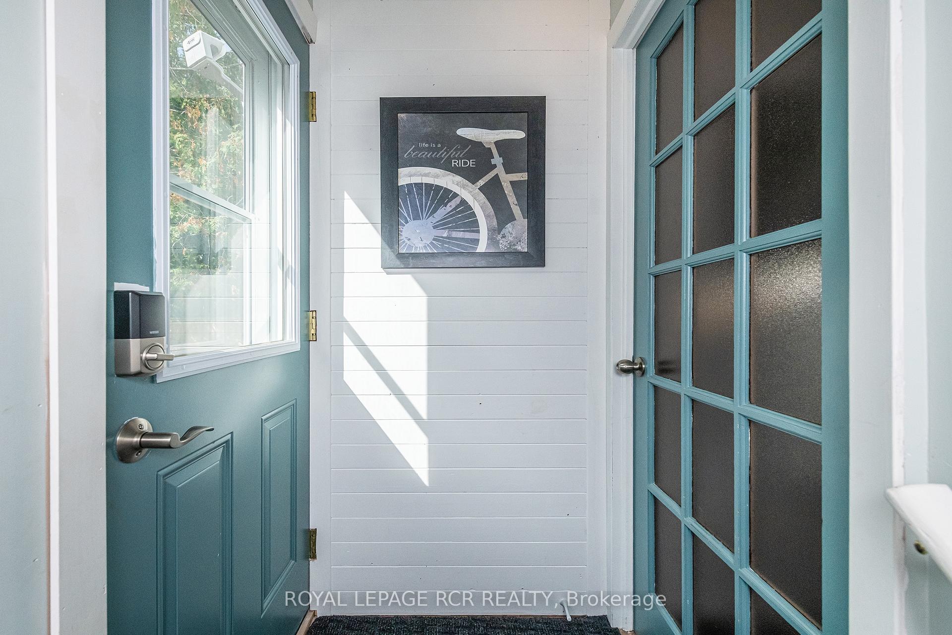 Photo 27 of 19 Carlton Drive, Orangeville — HOMEH