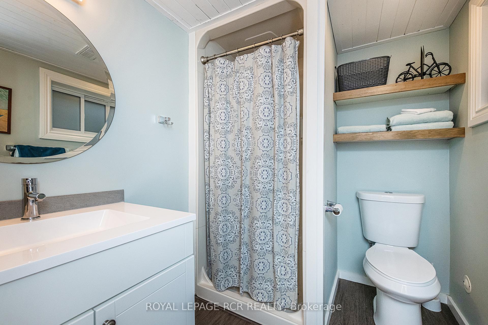 Photo 41 of 19 Carlton Drive, Orangeville — HOMEH