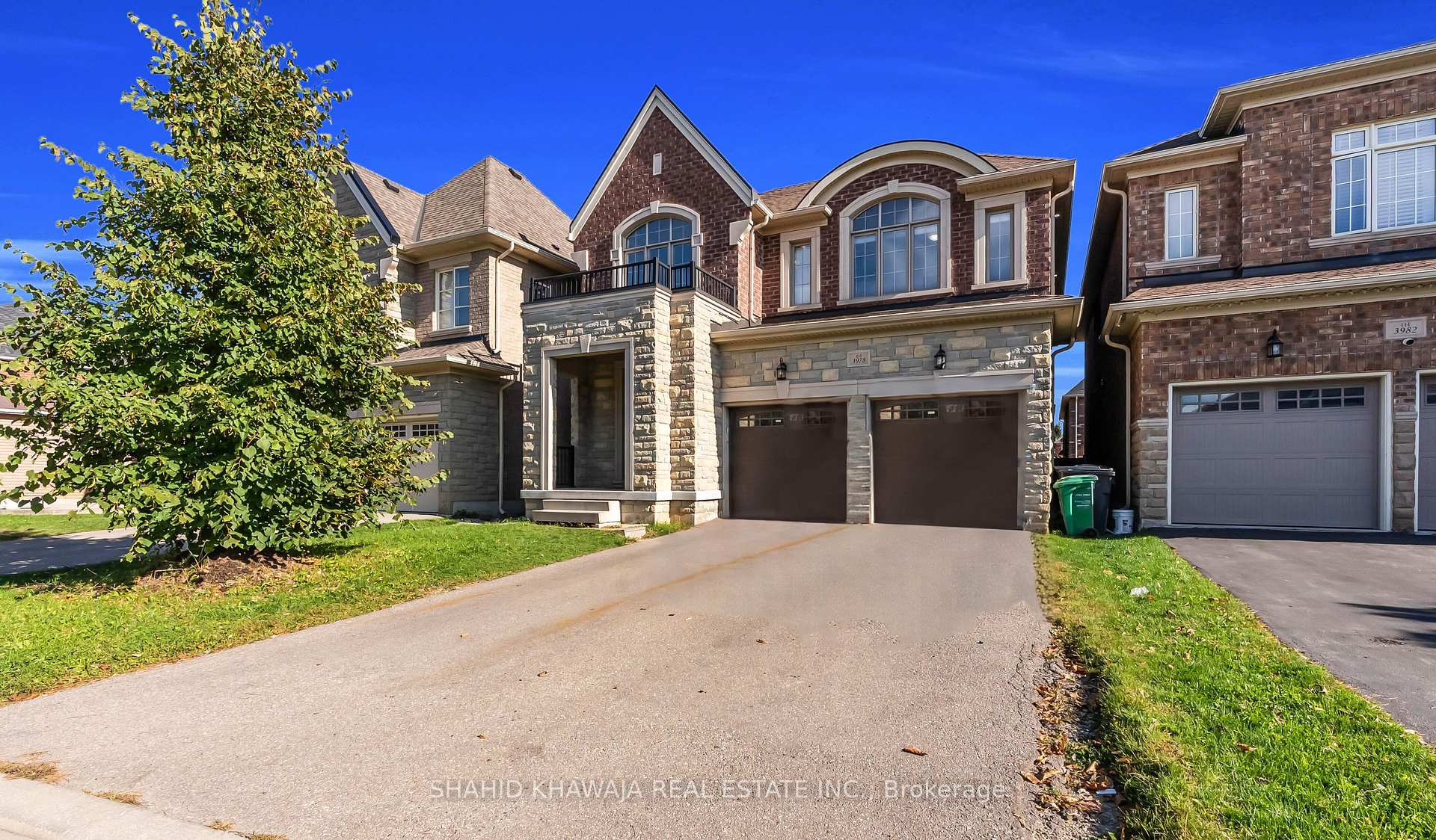 Photo 3 of 3978 Worthview Place, Mississauga, Lisgar — HOMEH