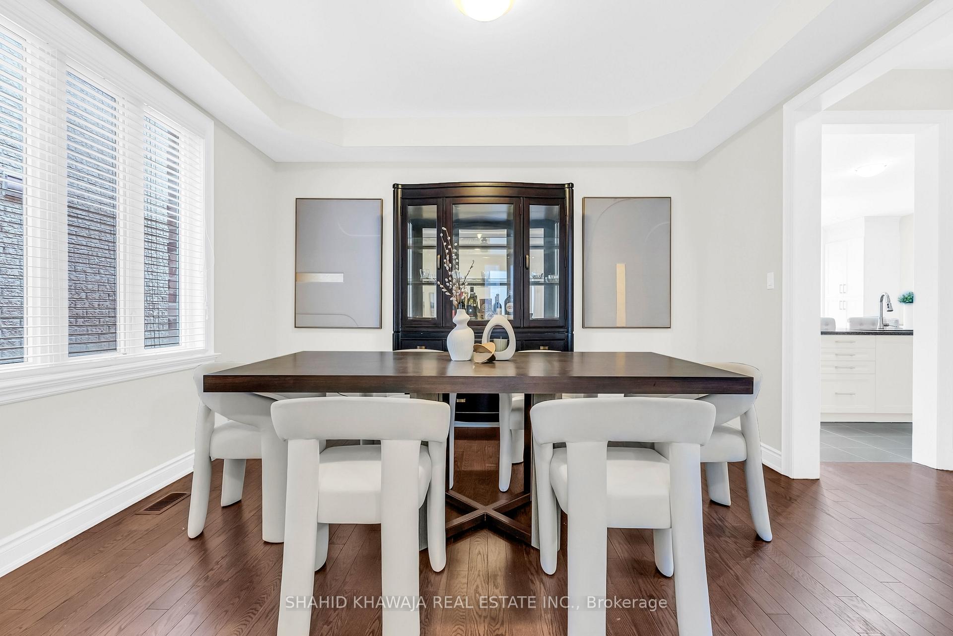 Photo 7 of 3978 Worthview Place, Mississauga, Lisgar — HOMEH