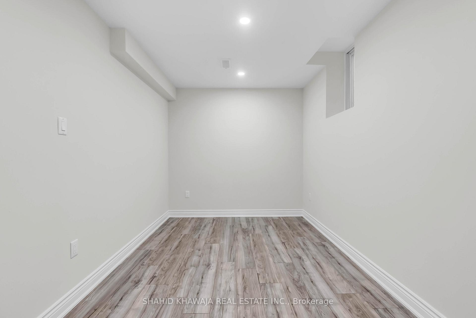 Photo 43 of 3978 Worthview Place, Mississauga, Lisgar — HOMEH