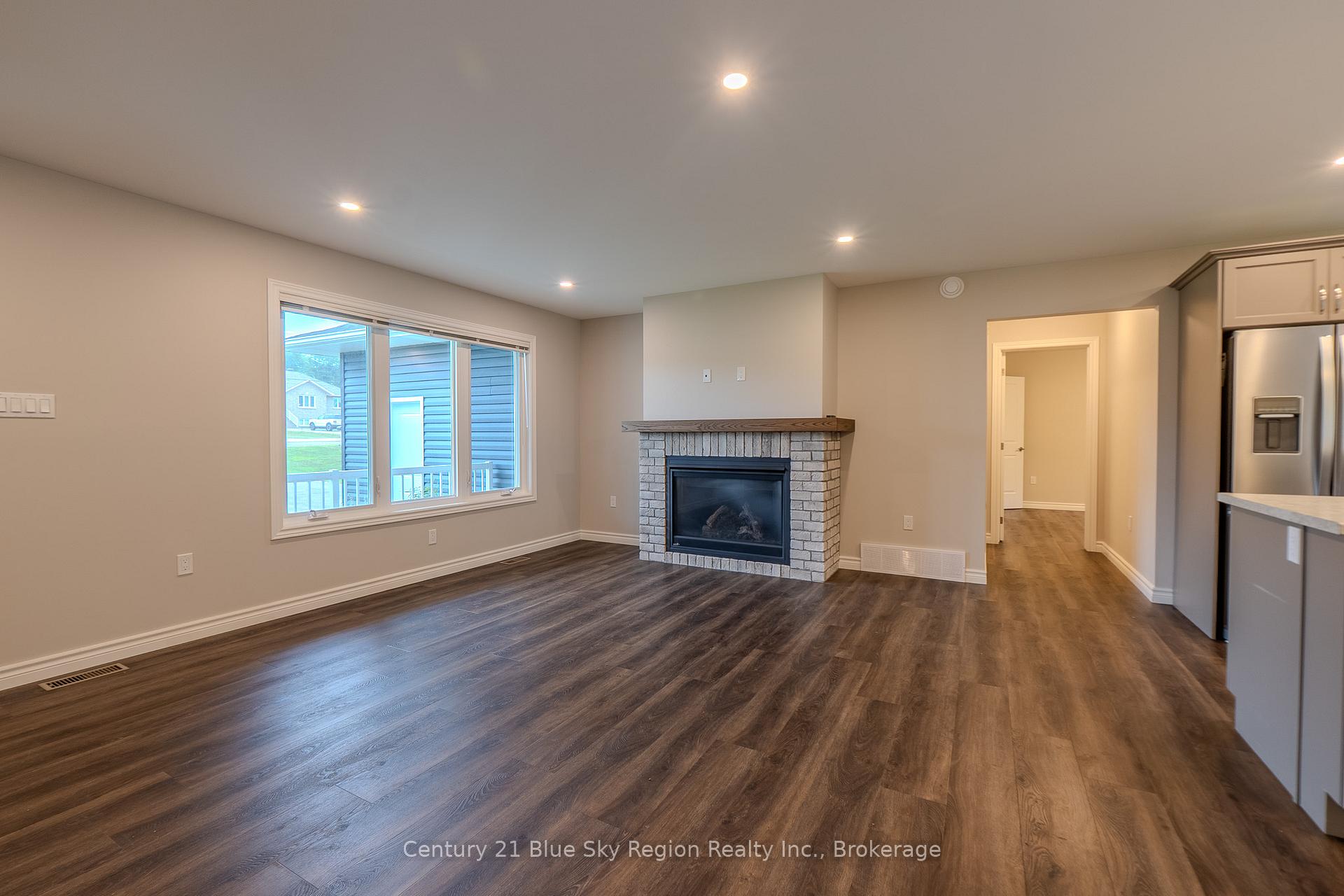 Photo 6 of 177 Carmichael Drive, North Bay, Airport — HOMEH