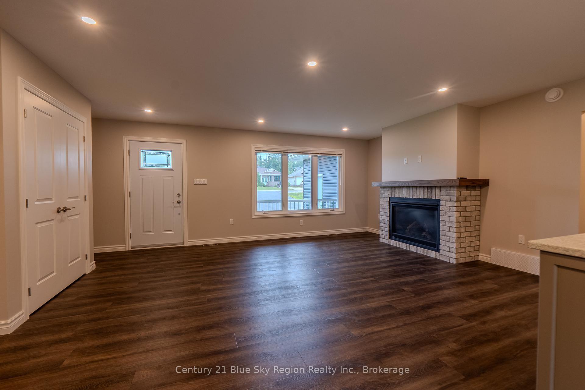 Photo 7 of 177 Carmichael Drive, North Bay, Airport — HOMEH