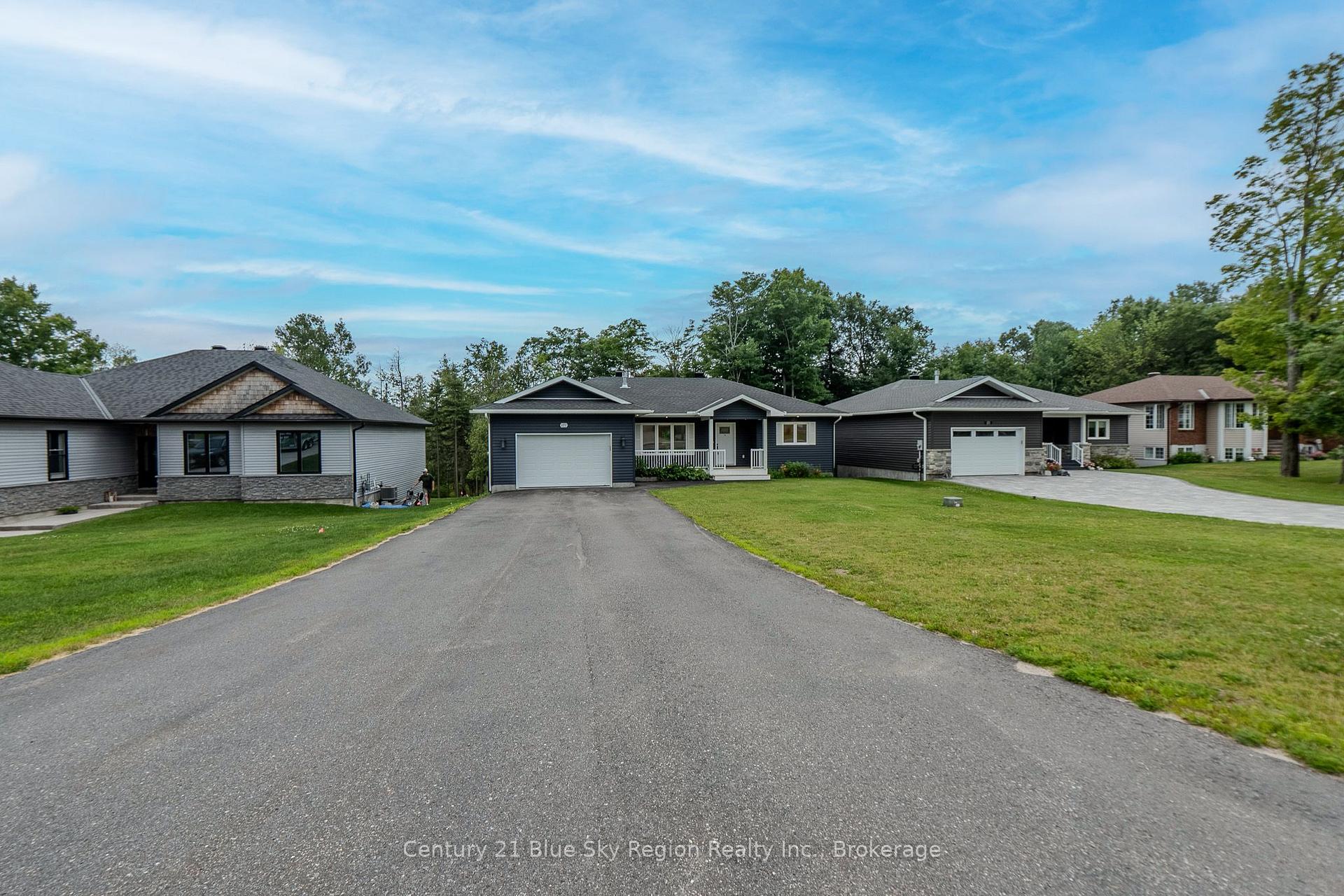 Photo 42 of 177 Carmichael Drive, North Bay, Airport — HOMEH