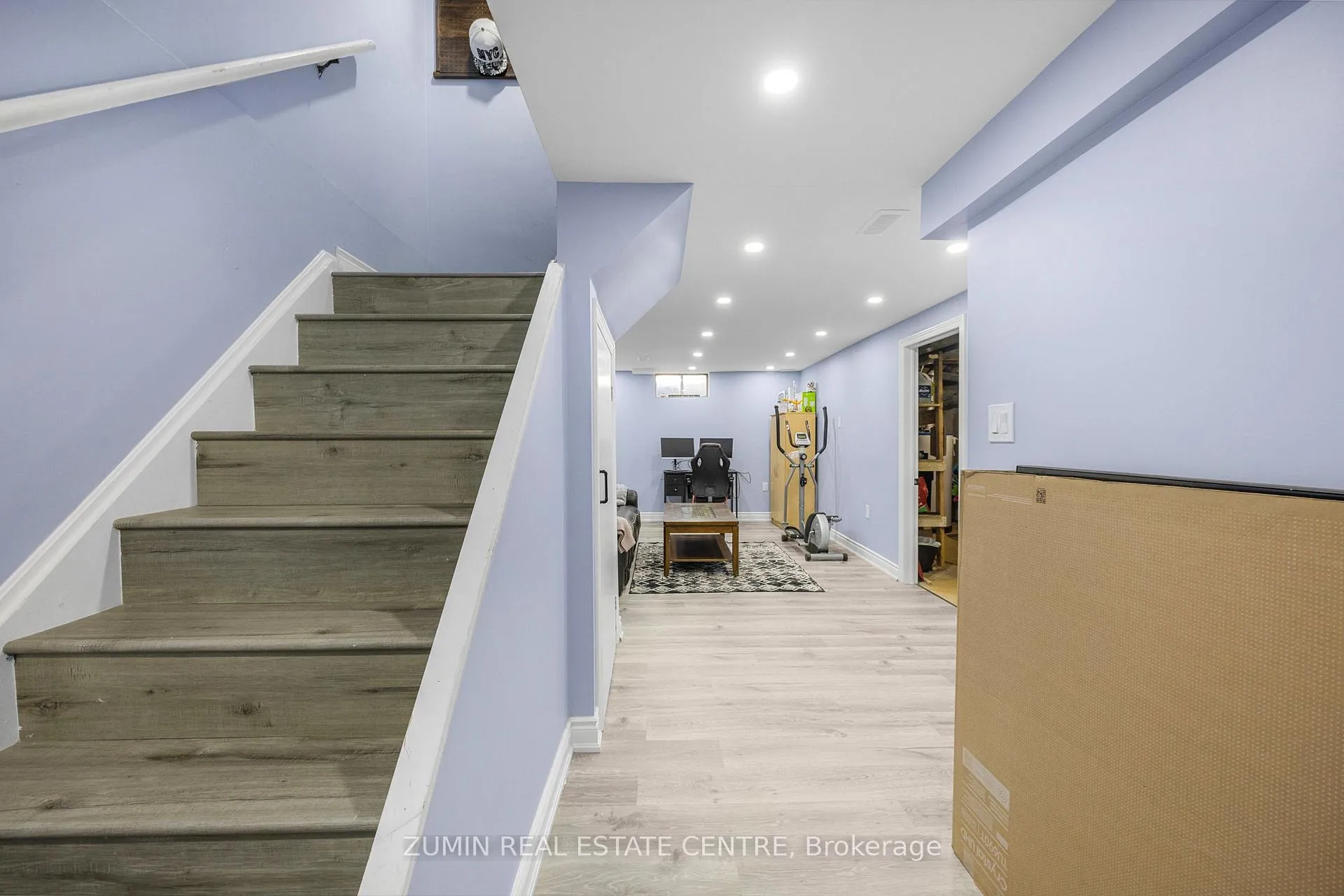 Photo 22 of 14 Johanna Drive, Orangeville — HOMEH