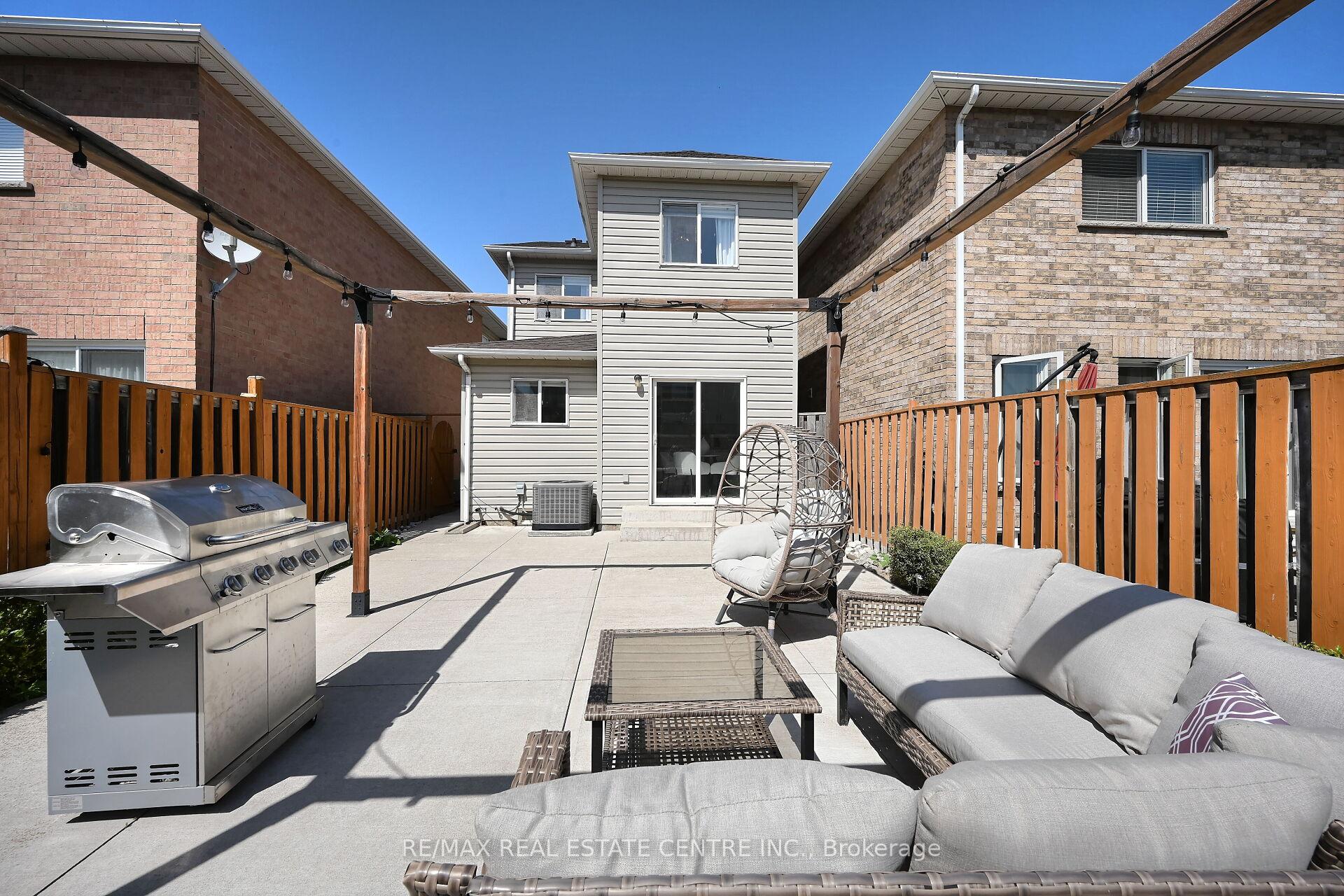Photo 19 of 24 Sloan Drive, Milton, Dempsey — HOMEH