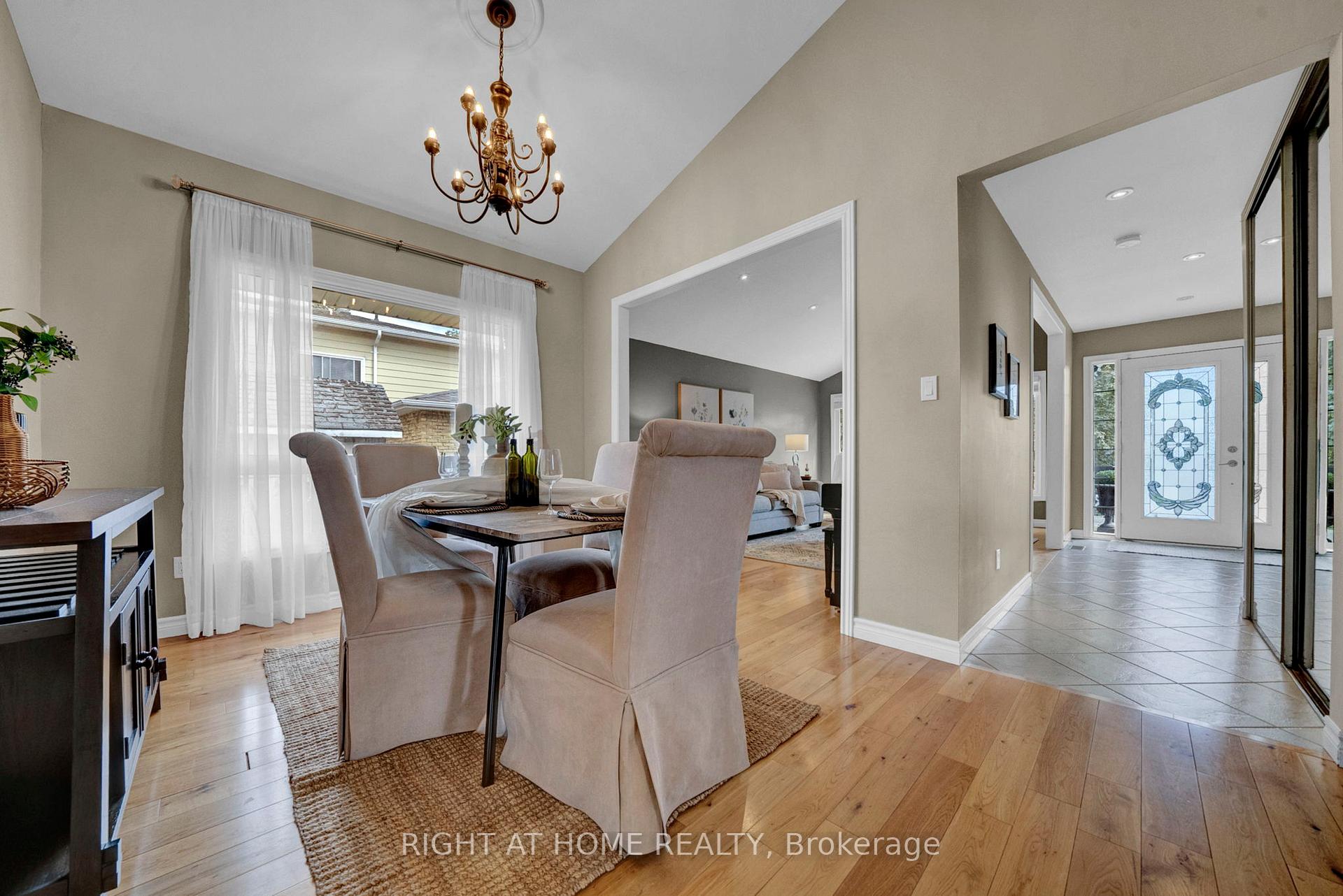 Photo 9 of 1194 Northgate Crescent, Oshawa, Centennial — HOMEH