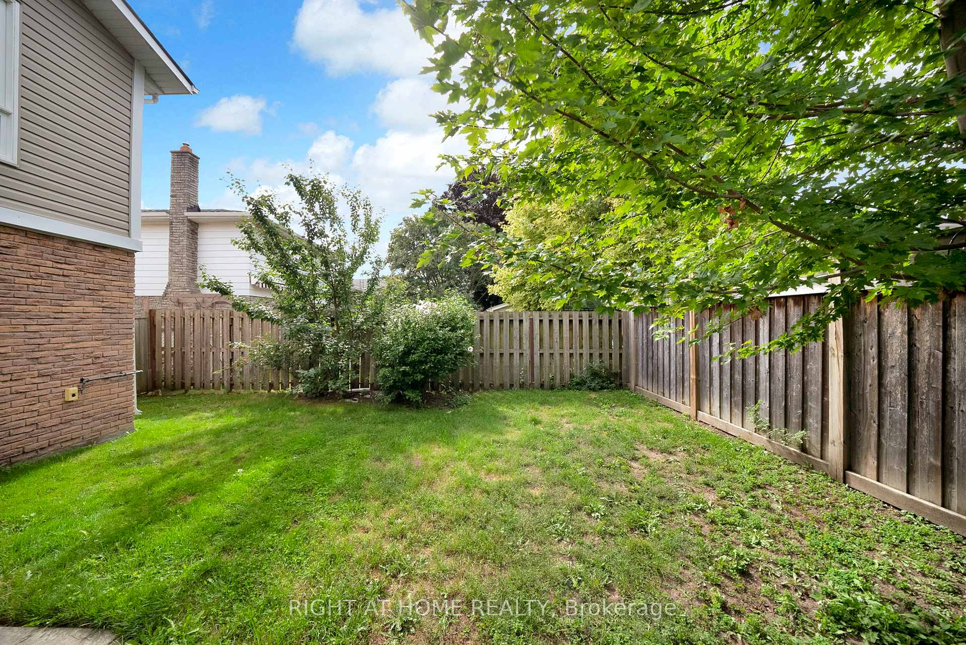 Photo 39 of 1194 Northgate Crescent, Oshawa, Centennial — HOMEH