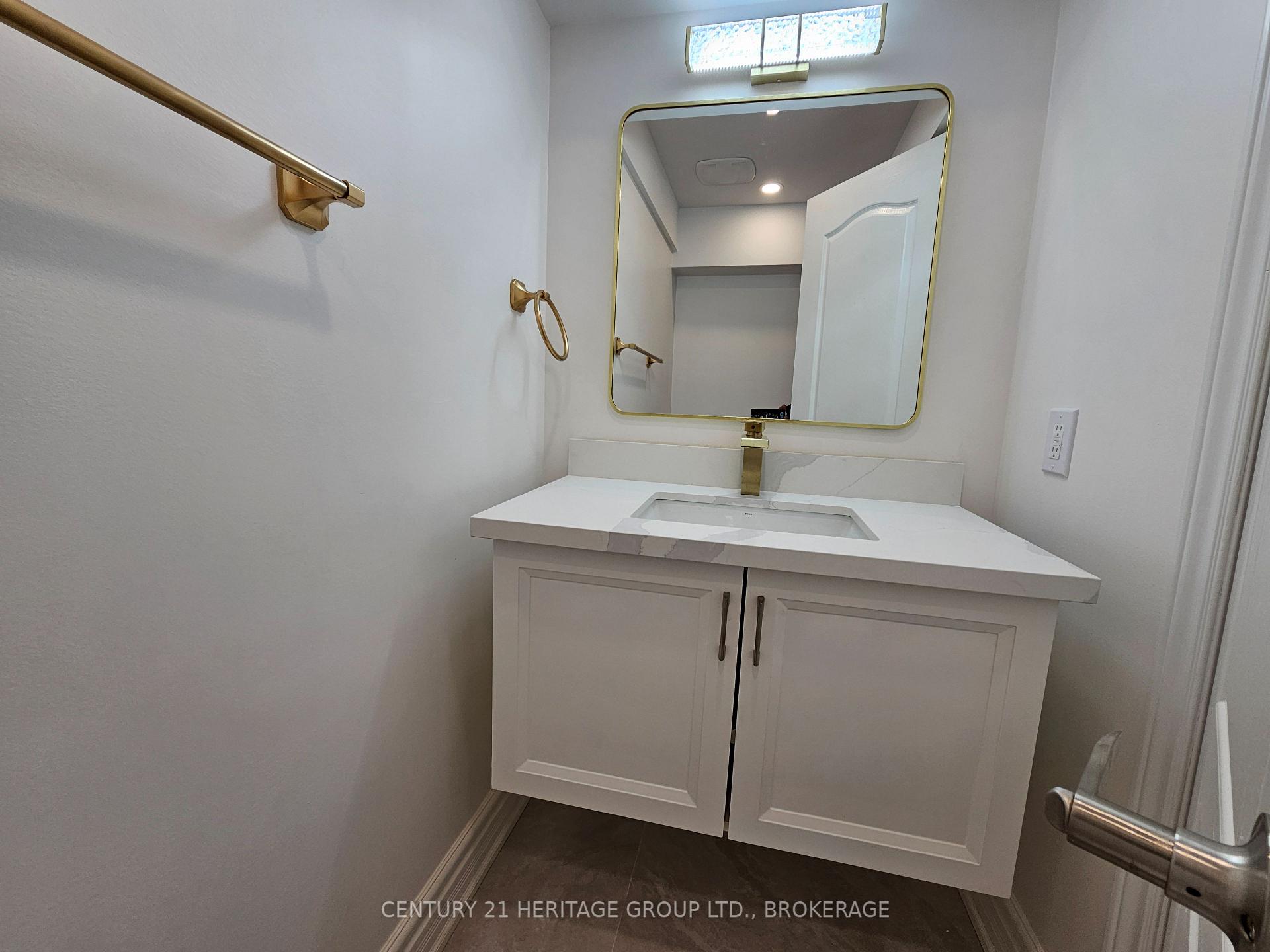 Photo 14 of Unit B, 1263 Rolph Terrace, Milton, Beaty — HOMEH