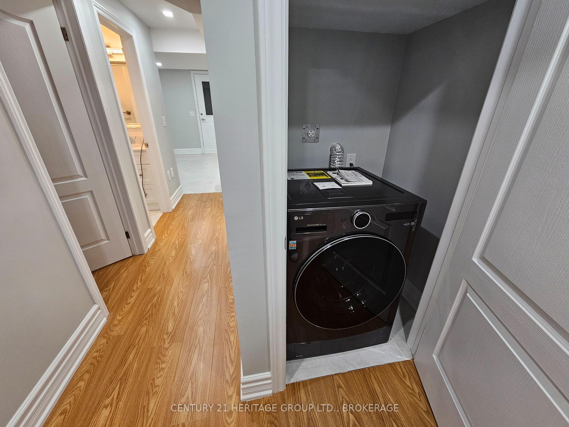 Photo 16 of Unit B, 1263 Rolph Terrace, Milton, Beaty — HOMEH