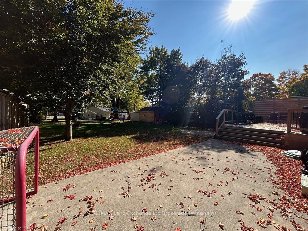 Photo 8 of 337 Minnie Street, North Huron, Wingham — HOMEH
