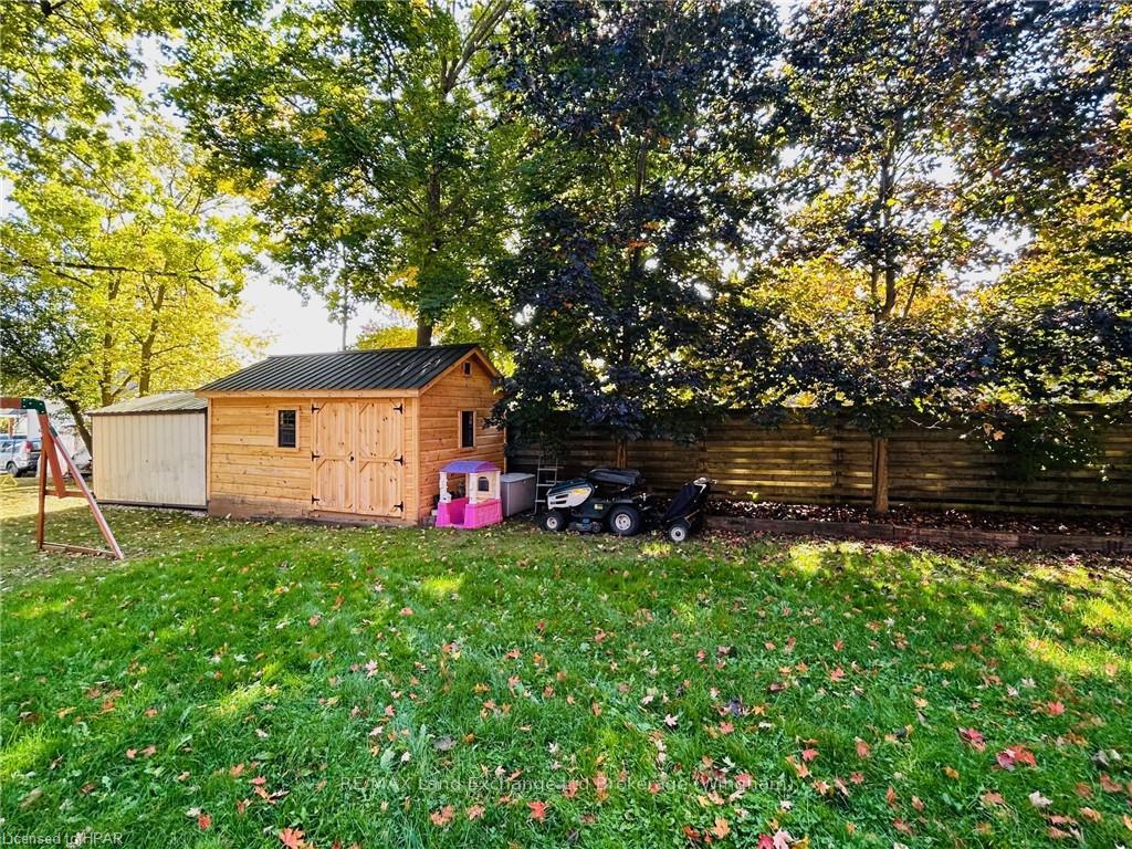 Photo 9 of 337 Minnie Street, North Huron, Wingham — HOMEH
