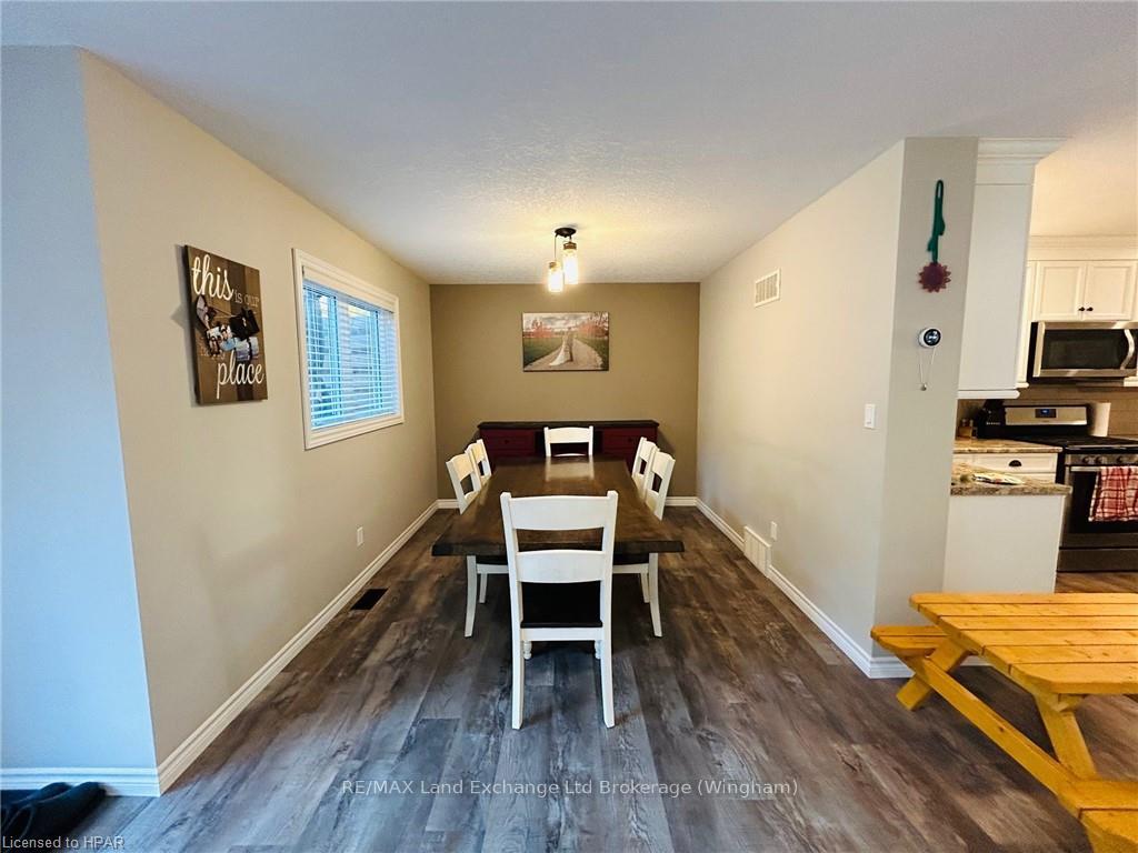 Photo 17 of 337 Minnie Street, North Huron, Wingham — HOMEH