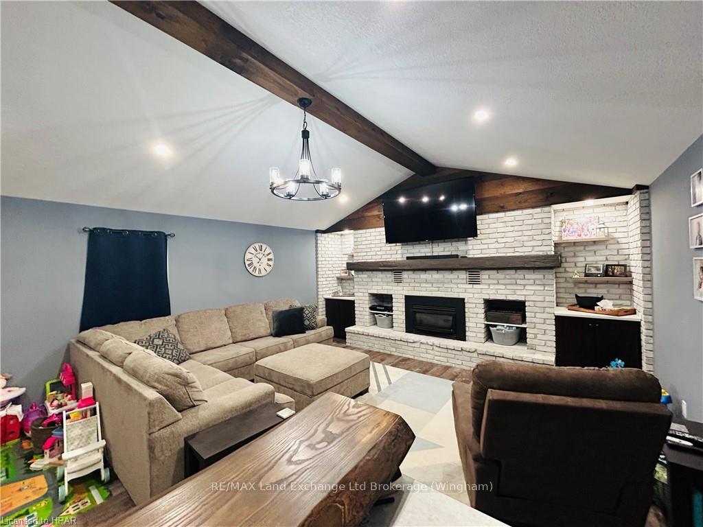 Photo 18 of 337 Minnie Street, North Huron, Wingham — HOMEH