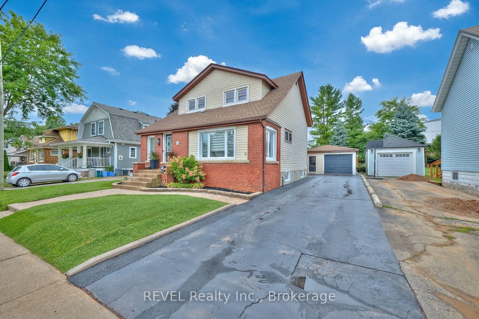Front of 5849 Symmes Street