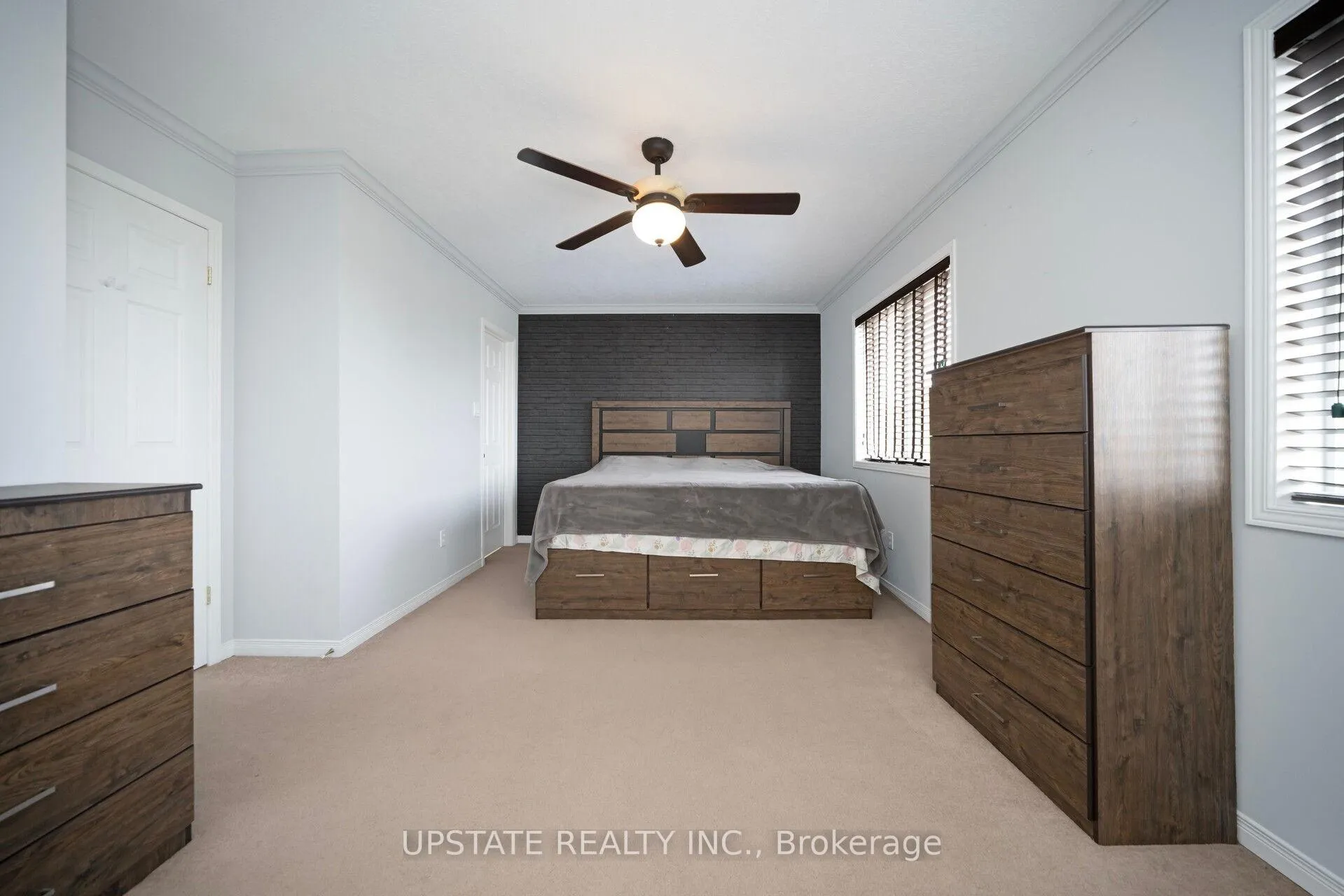 Photo 18 of 16 Settlers Road, Orangeville — HOMEH