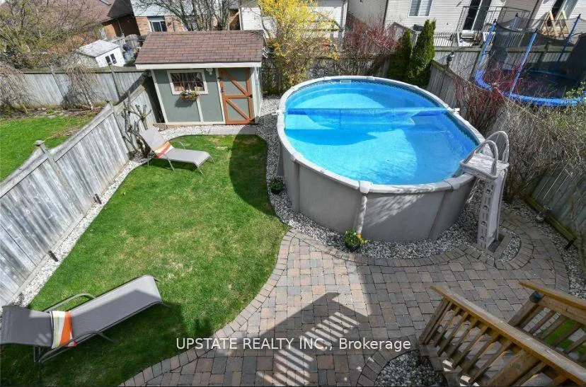 Photo 37 of 16 Settlers Road, Orangeville — HOMEH