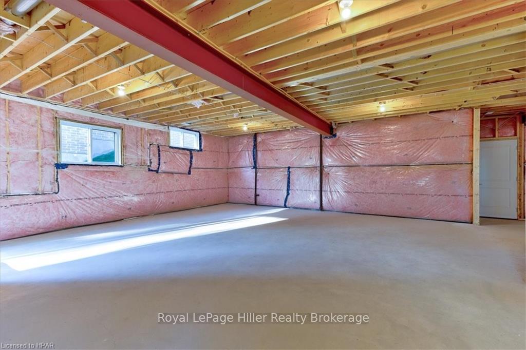Photo 17 of 42 Avery Place, Perth East, Milverton — HOMEH