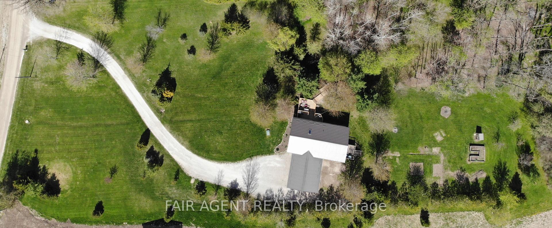 Photo 4 of 12120 Gale Road, North Middlesex, Carlisle — HOMEH
