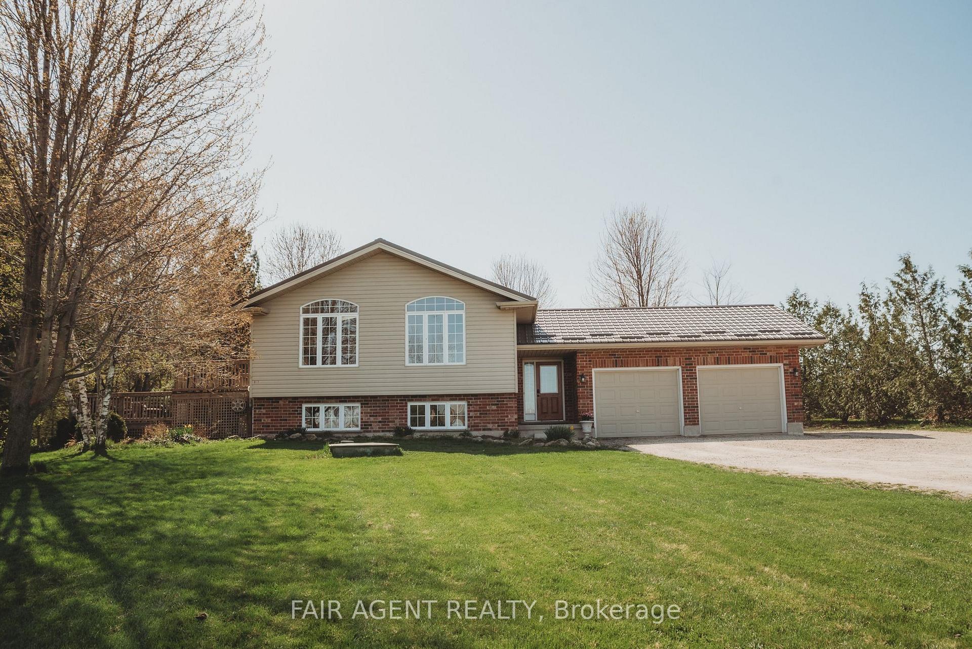 Photo 5 of 12120 Gale Road, North Middlesex, Carlisle — HOMEH