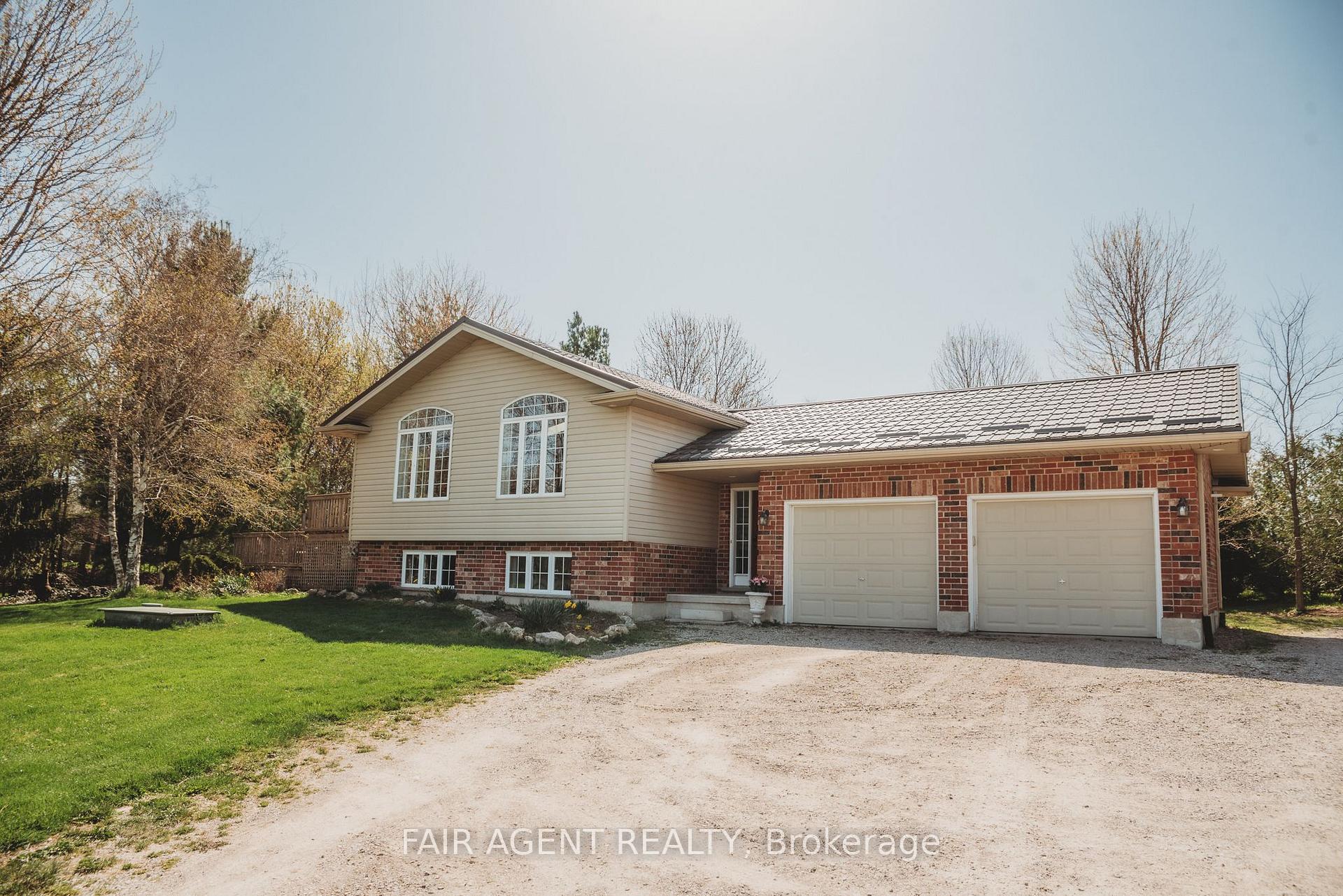 Photo 7 of 12120 Gale Road, North Middlesex, Carlisle — HOMEH
