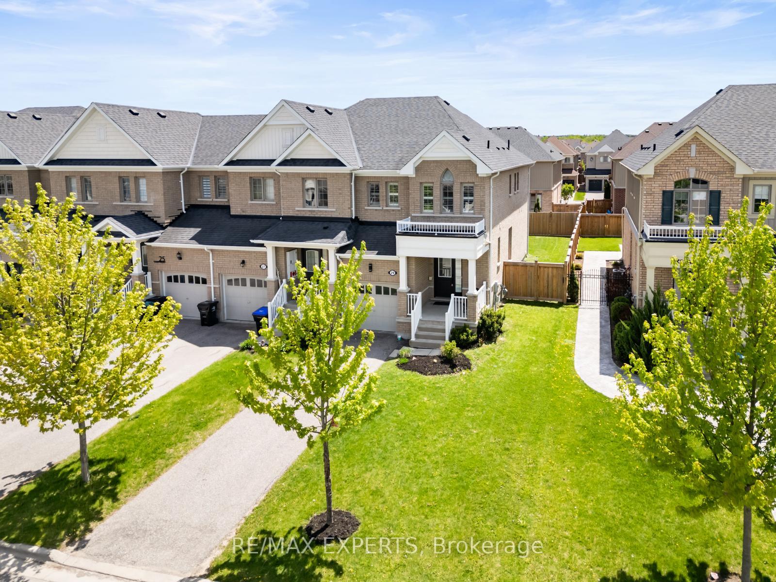 Photo 5 of 29 Sharpe Crescent, New Tecumseth, Tottenham — HOMEH