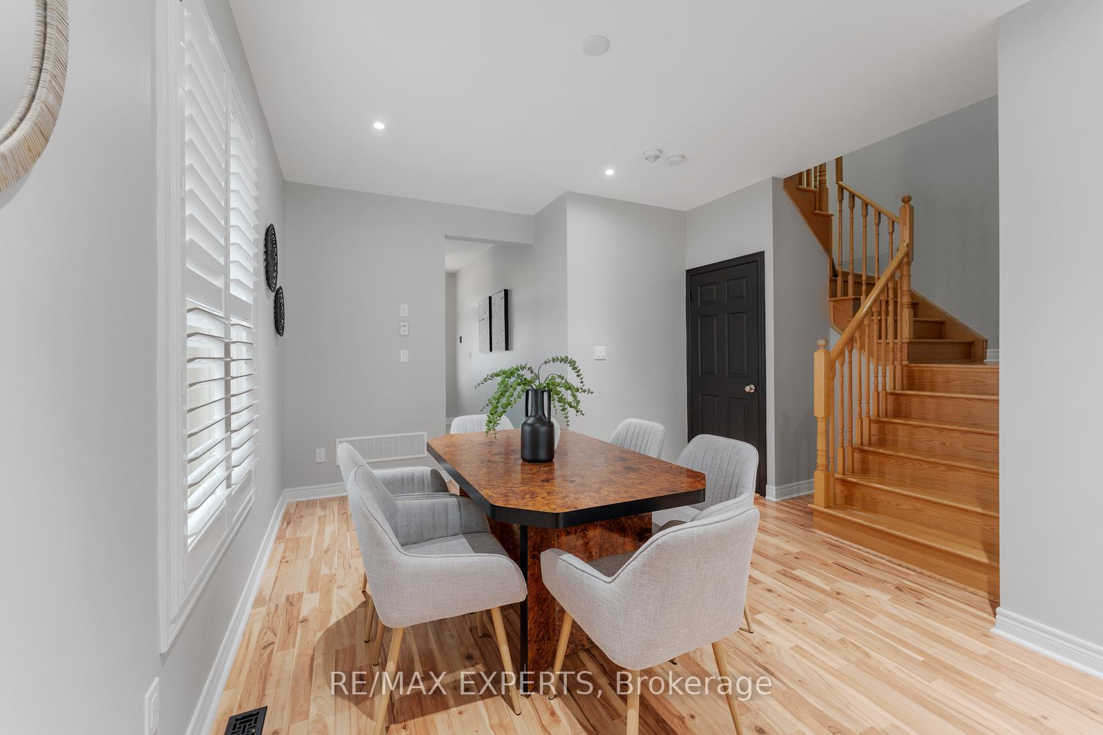Photo 16 of 29 Sharpe Crescent, New Tecumseth, Tottenham — HOMEH