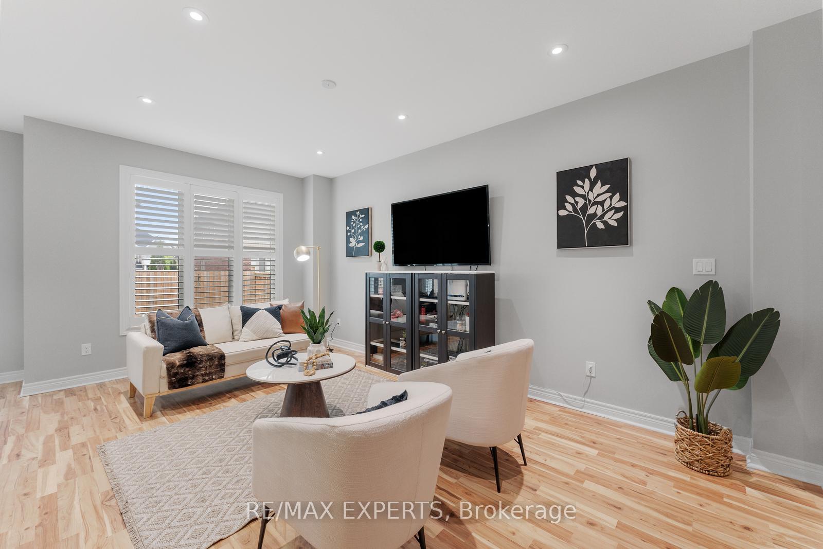 Photo 18 of 29 Sharpe Crescent, New Tecumseth, Tottenham — HOMEH