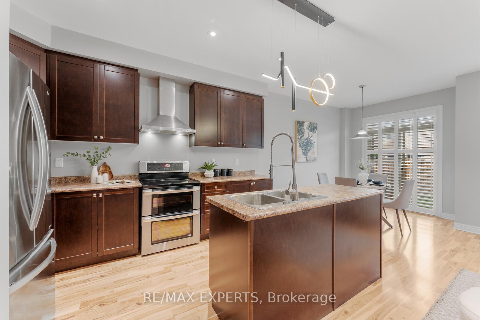 Photo 22 of 29 Sharpe Crescent, New Tecumseth, Tottenham — HOMEH