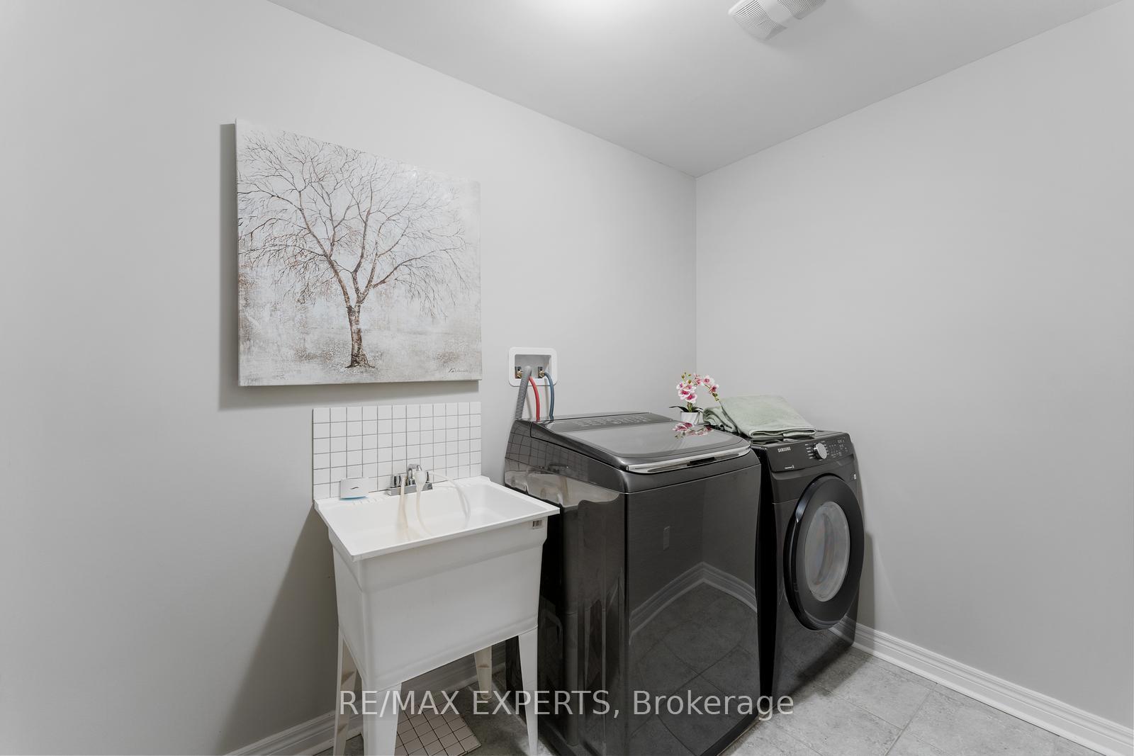 Photo 39 of 29 Sharpe Crescent, New Tecumseth, Tottenham — HOMEH