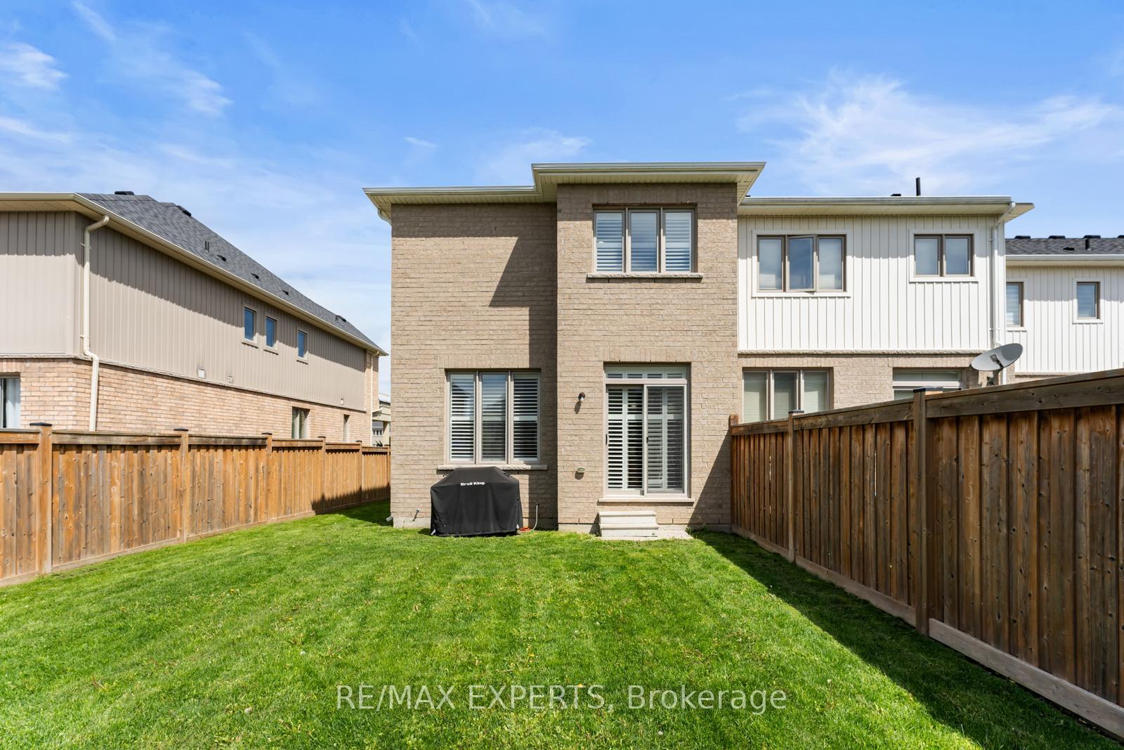 Photo 41 of 29 Sharpe Crescent, New Tecumseth, Tottenham — HOMEH