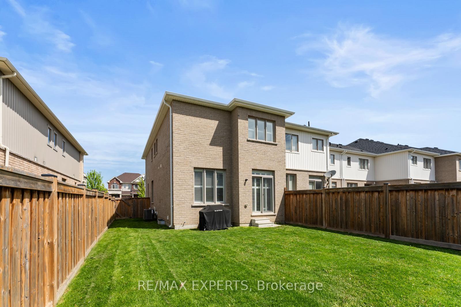 Photo 42 of 29 Sharpe Crescent, New Tecumseth, Tottenham — HOMEH