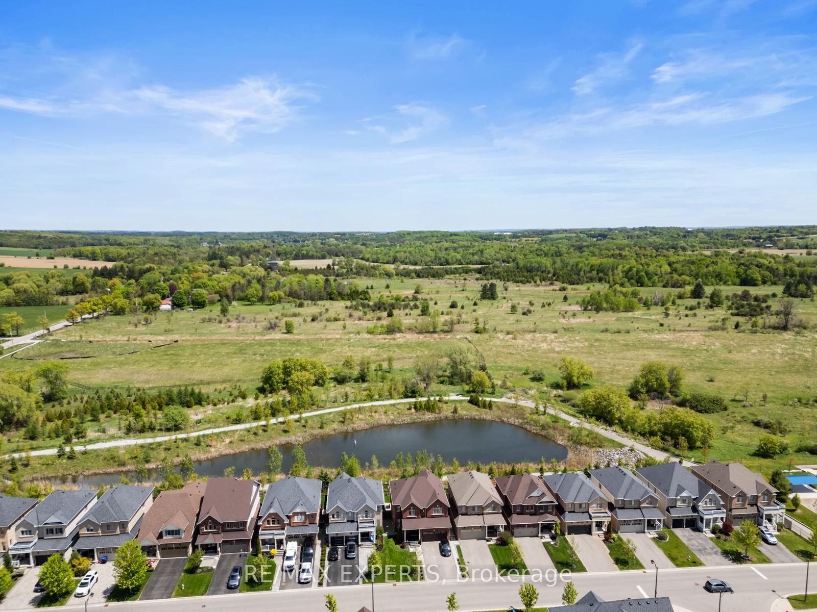 Photo 47 of 29 Sharpe Crescent, New Tecumseth, Tottenham — HOMEH