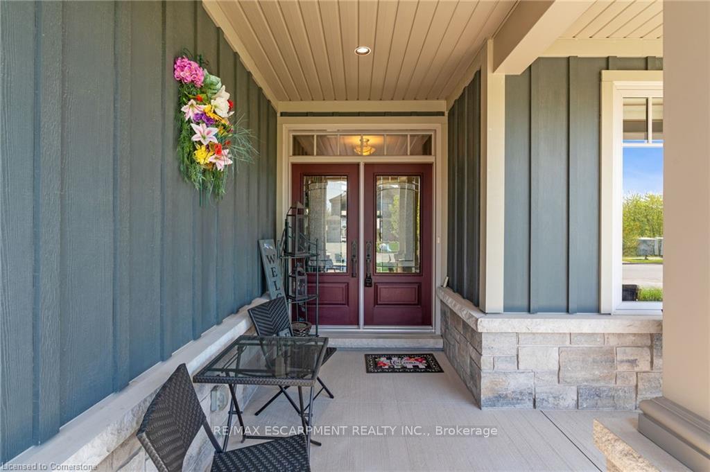 Photo 9 of 58 Rosewood Crescent, Pelham, Fonthill — HOMEH