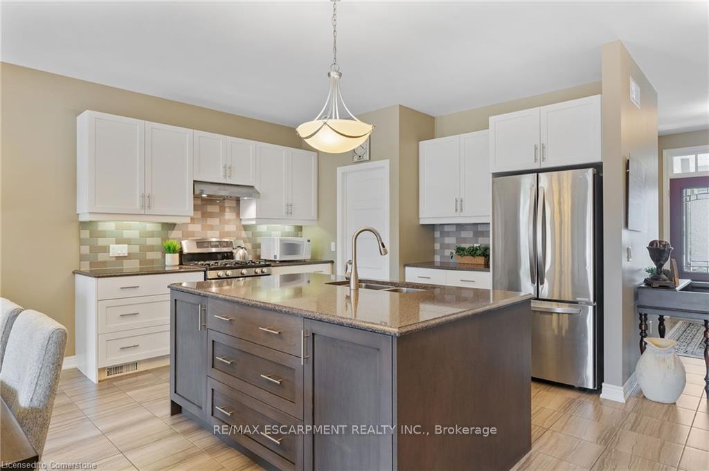 Photo 14 of 58 Rosewood Crescent, Pelham, Fonthill — HOMEH