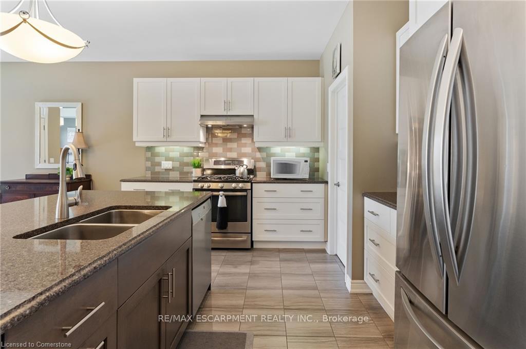Photo 15 of 58 Rosewood Crescent, Pelham, Fonthill — HOMEH