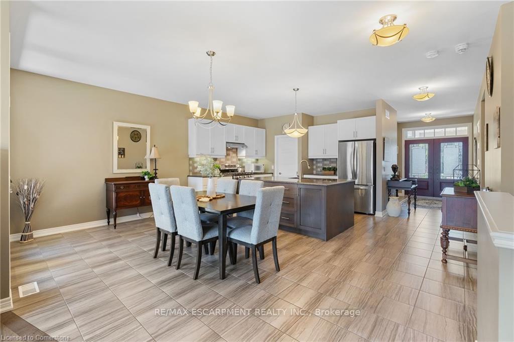 Photo 17 of 58 Rosewood Crescent, Pelham, Fonthill — HOMEH