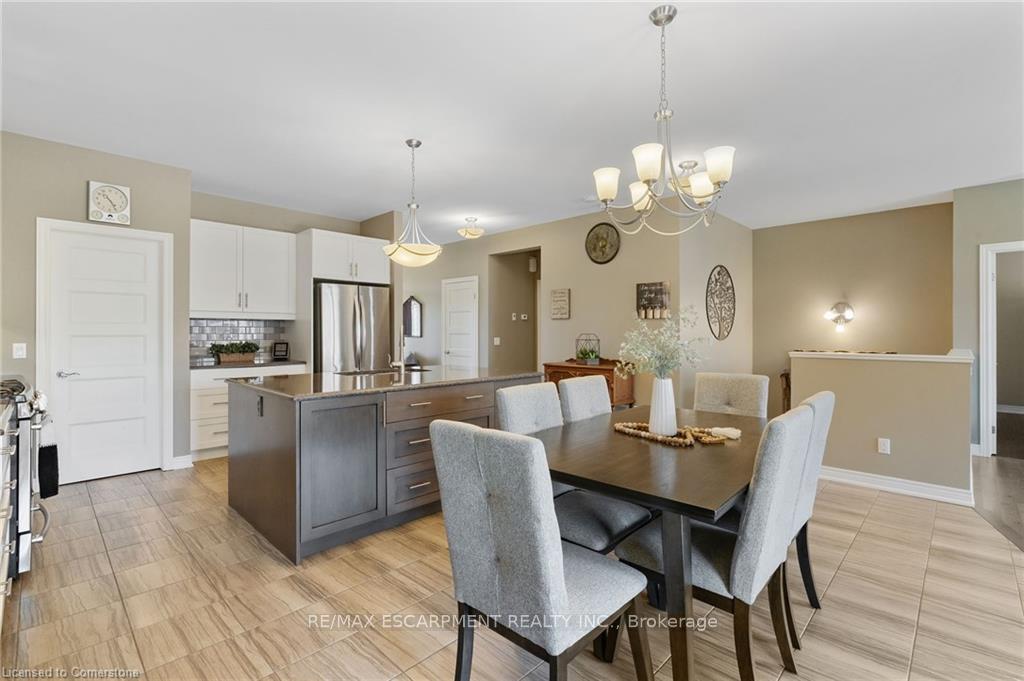 Photo 19 of 58 Rosewood Crescent, Pelham, Fonthill — HOMEH
