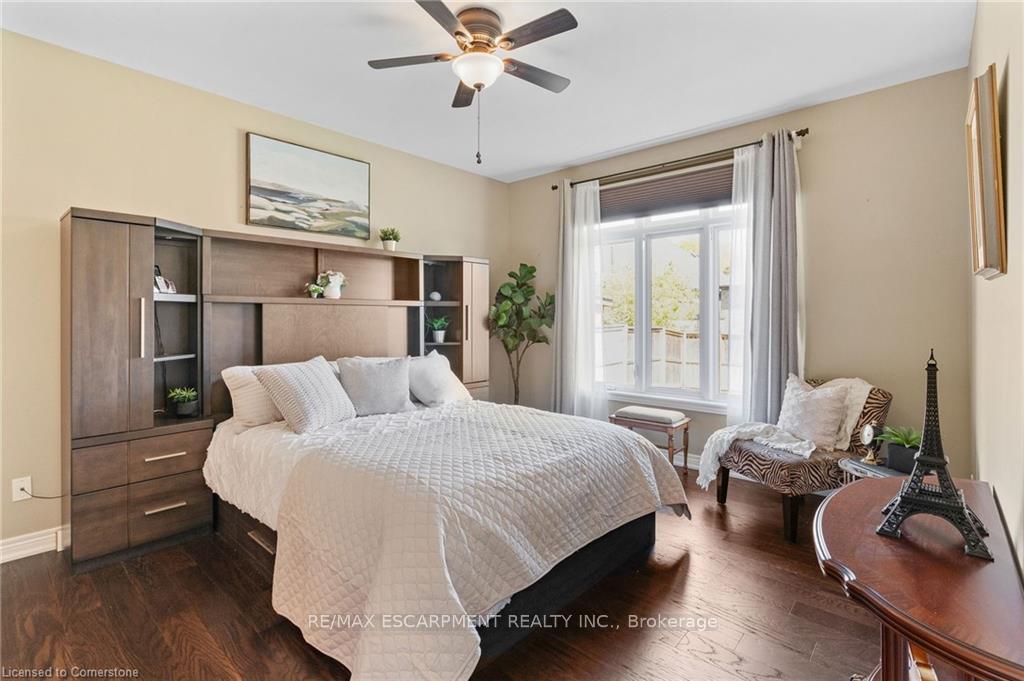 Photo 23 of 58 Rosewood Crescent, Pelham, Fonthill — HOMEH