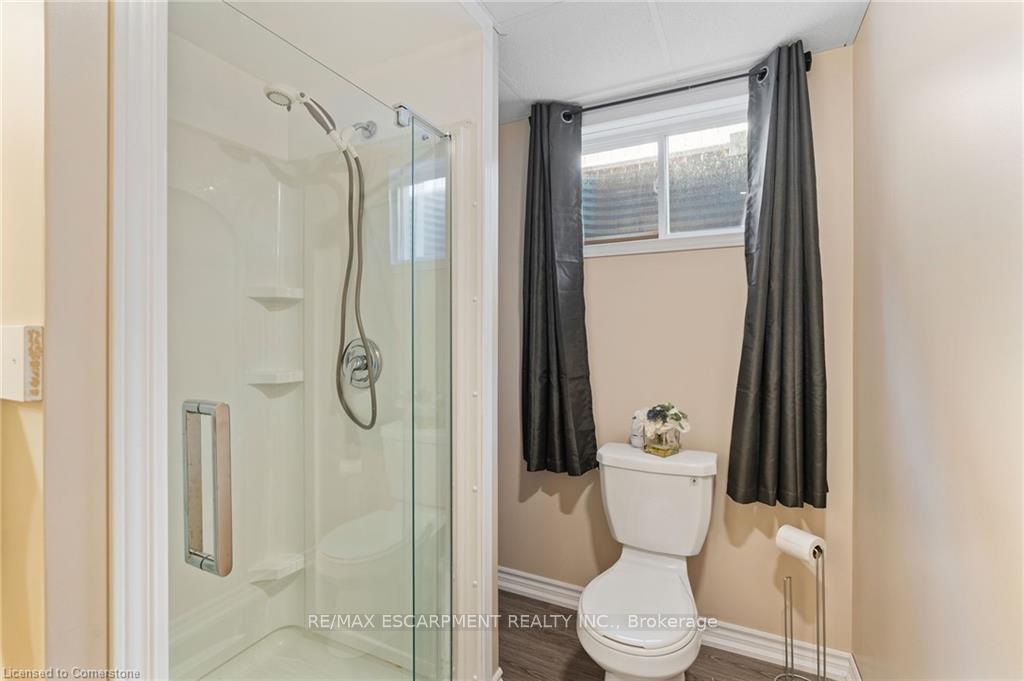 Photo 35 of 58 Rosewood Crescent, Pelham, Fonthill — HOMEH