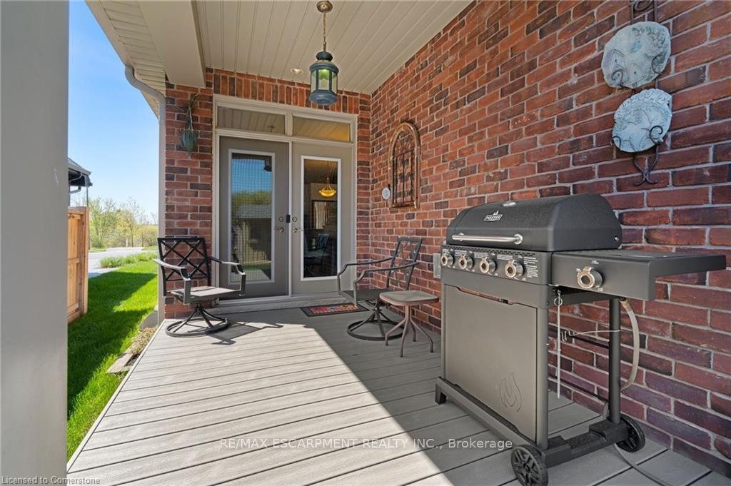 Photo 37 of 58 Rosewood Crescent, Pelham, Fonthill — HOMEH