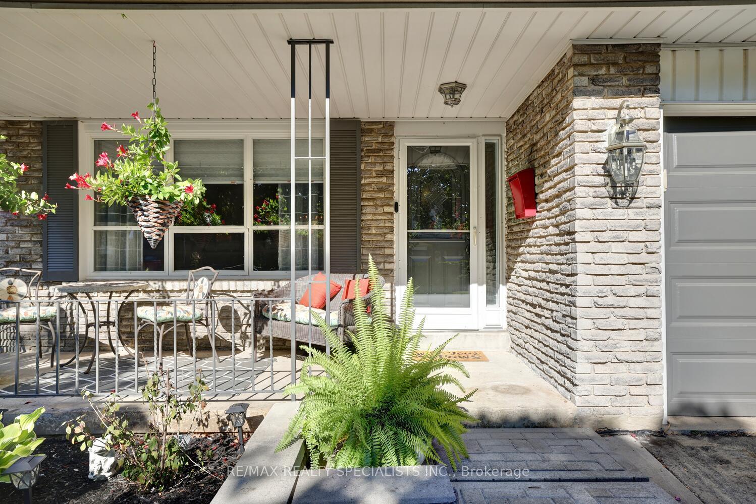 Photo 3 of 2617 Pinkwell Drive, Mississauga, Sheridan — HOMEH