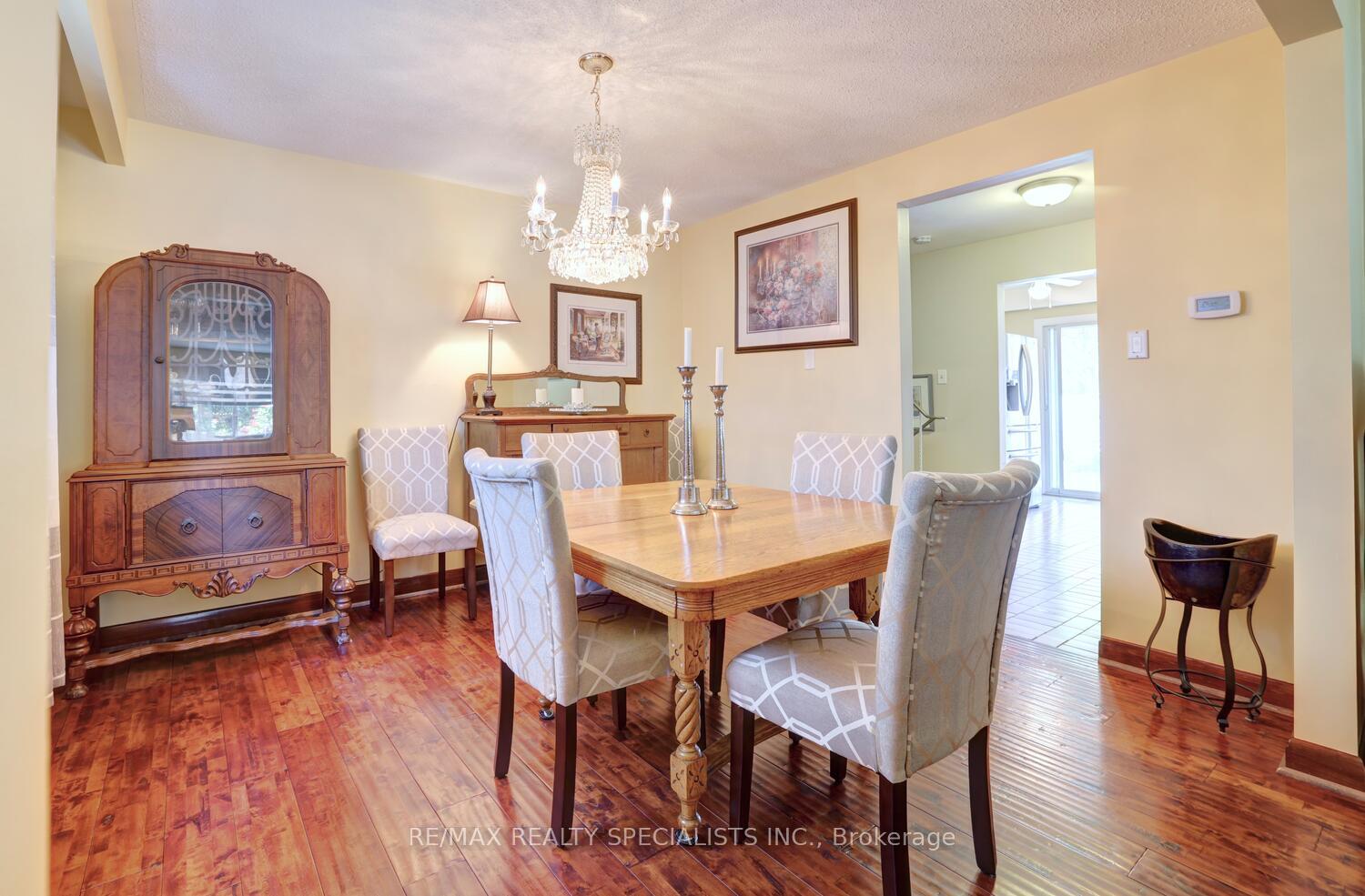 Photo 9 of 2617 Pinkwell Drive, Mississauga, Sheridan — HOMEH