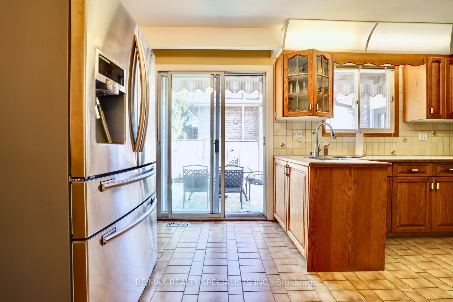 Photo 13 of 2617 Pinkwell Drive, Mississauga, Sheridan — HOMEH