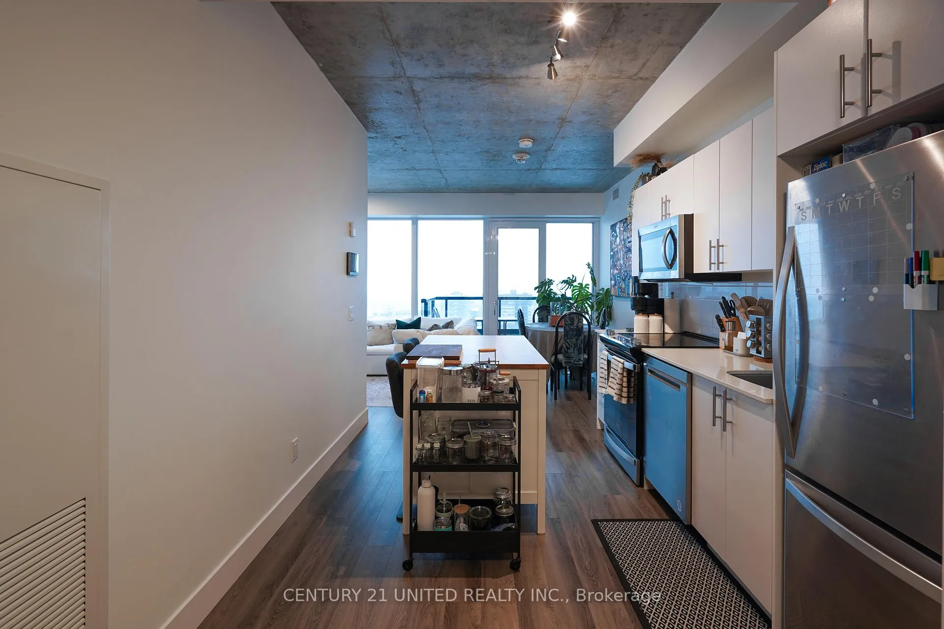 Front of Unit 1411, 80 Bond Street E