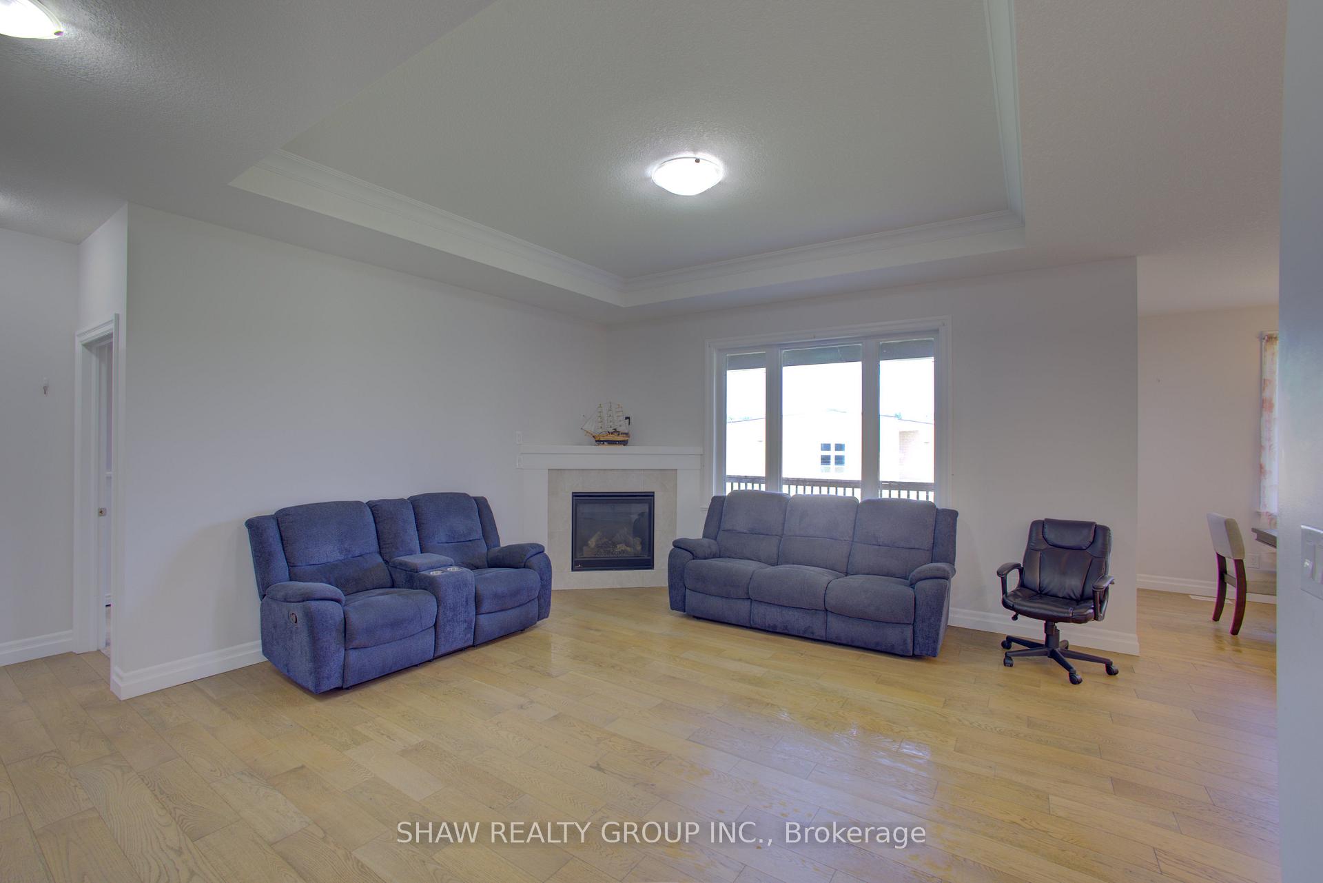 Photo 10 of 745 Krotz Street E, North Perth, Listowel — HOMEH